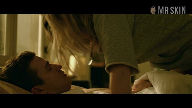 XXX Sex Photos - Waking her up naked Porn galleries Husband sharing hot wife milf